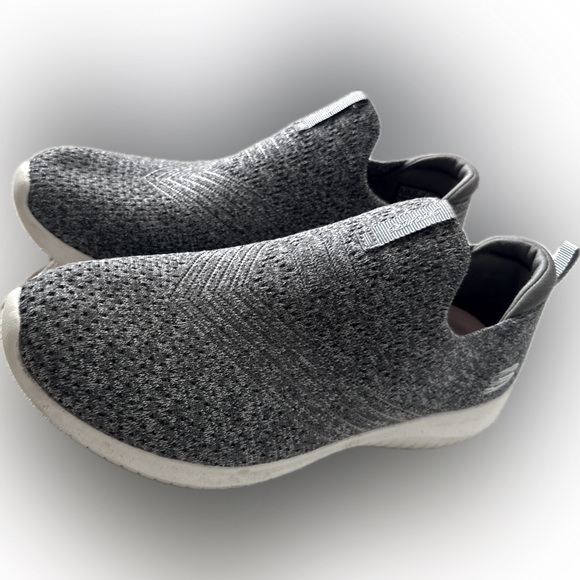 EUC Gray Slip On Sneakers | 7 - Picture 4 of 9